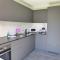Apartment Henrys 100 by Interhome