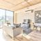 Great Studio with Balcony and City views