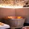 Country Cottage with Spa, Catering, Gardens, Nature Reserve Walks - Free Parking, Self Checkin