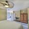 Charming Montrose Townhome with Private Pool! - 休斯顿
