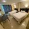 Hotel F Sur Inn