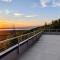 Modern 4BR Loft- Denali View, Roofdeck, Pool Table - Eagle River