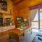 Silky Oak Cottage & Studio