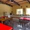 Giri Darshini Homestay - Simple Rooms with Pool & Private Falls