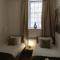 All Saints 2 bed Apartment in central Stamford with Parking