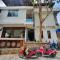 Miss Hong House
