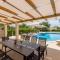 Melki for 12 people with private pool