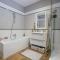 Cosy Loft tarif avec 1 ou 2 chambres 2 ou 4 personnes, vue parc et piscine