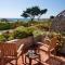 Pelican Inn & Suites