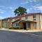 HomeTown Inn & Suites - Longview