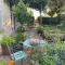 Les Jardins Haute Couture