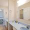 A Watts Landing by Oak Island Accommodations - أوك آيلاند