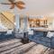 A Wave From It All by Oak Island Accommodations - أوك آيلاند
