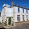 Vintage holiday home in Limousin with dual terarce - Sainte-Anne-Saint-Priest