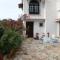 Lemon tree house