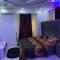 Immaculate 2-Bed Apartment in Lekki Ajah - 莱基