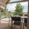 Swandown, 19 Poldon - 查尔德