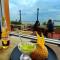 Ecusuites Studio Two Riverfront con Jacuzzi Hidro Privado - Guayaquil