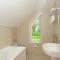 Swandown, 12A Goldenhaye