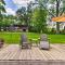 Year-Round Waterfront Getaway Lake Access and Dock!