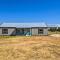 Modern Stephenville Farmhouse 8 Mi to Dtwn!
