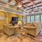 Elegant Venice Home with View - Walk to Beach! - البندقية