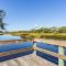 See Otter by Oak Island Accommodations - أوك آيلاند