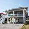 This Is It by Oak Island Accommodations - أوك آيلاند