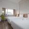 Whiz Hotel Cikini Jakarta