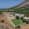 Villa Of the hill with heated Pool, BBQ & Kids Playground - Kavoúsion