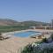 Villa Of the hill with heated Pool, BBQ & Kids Playground - Kavoúsion