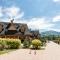 Mountain Base - Dwupoziomowy apartament "Przy lesie I" z prywatnym jacuzzi w Kościelisku
