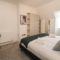 William Tower Suite Stone Cross Mansion