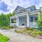 Elegant Raleigh Home with Porch, Walk Downtown!