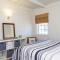 Conch West by Oak Island Accommodations - أوك آيلاند
