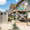 Conch West by Oak Island Accommodations - أوك آيلاند