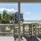 Footprints In The Sand by Oak Island Accommodations - أوك آيلاند