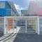 Loft container central c/ estacionamento