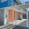 Loft container central c/ estacionamento