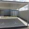 Modern Luxury 1 Bedroom Apartment - Walk to the shops! Free Wifi
