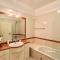 Vilamoura Central 2 With Pool by Homing