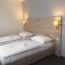 Hotel Trim