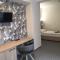 Hotel Trim