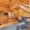 Cozy Boone Cabin with Deck Close to Downtown! - 布恩