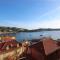 Excellent location - Sea Views