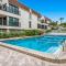 Waters Edge 104S condo - هولمز بيتش
