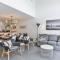 4 Storey Ski Inout Mountain Home In Tremblant