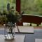 The Nineteenth, Oakridge St Mellion, Free Golf/SPA