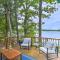 Lakefront Plymouth Cottage with Private Hot Tub - Plymouth