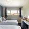 247 Serviced Accommodation in Telford- 3BR HOUSE